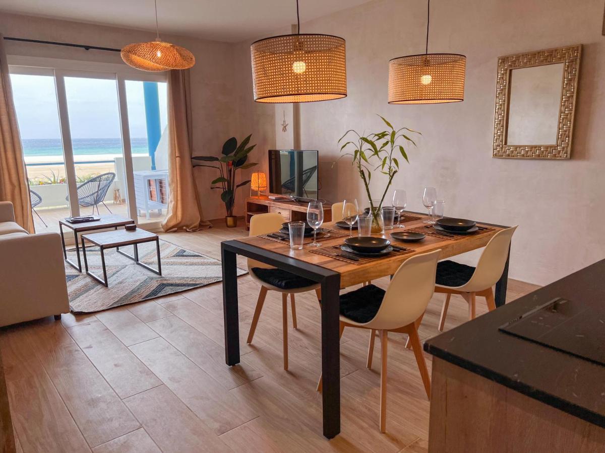 Cozy House - Beachfront, Stylish Deco