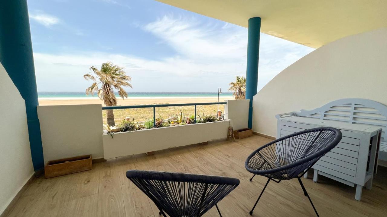 Apartment Cozy House - Beachfront, Stylish Deco *